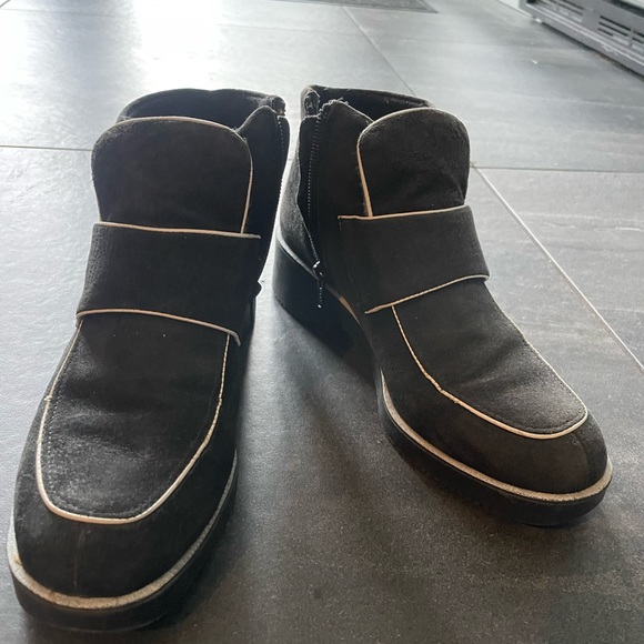 Vintage Hush Puppies - Picture 1 of 6